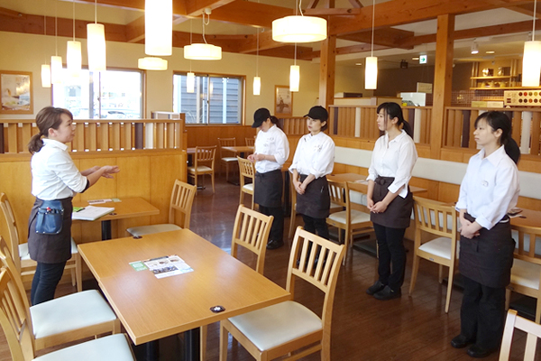 初出動
